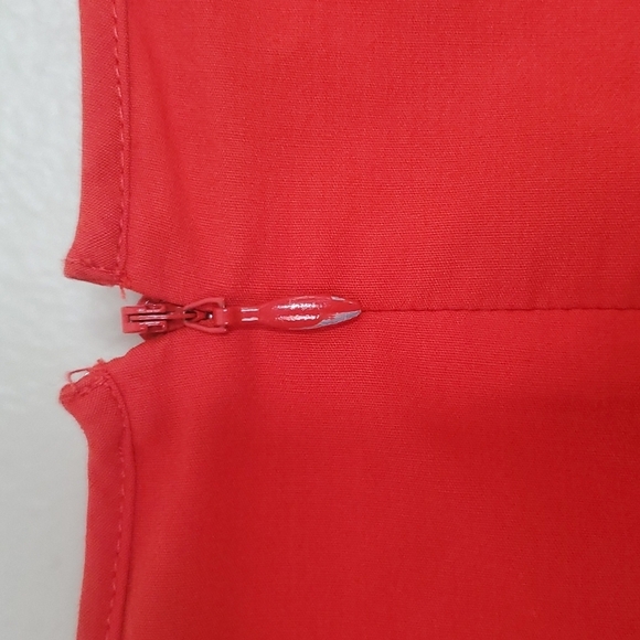 Lauren Ralph Lauren Red Laser Cut Bell Sleeve Top Size Large - Picture 3 of 8